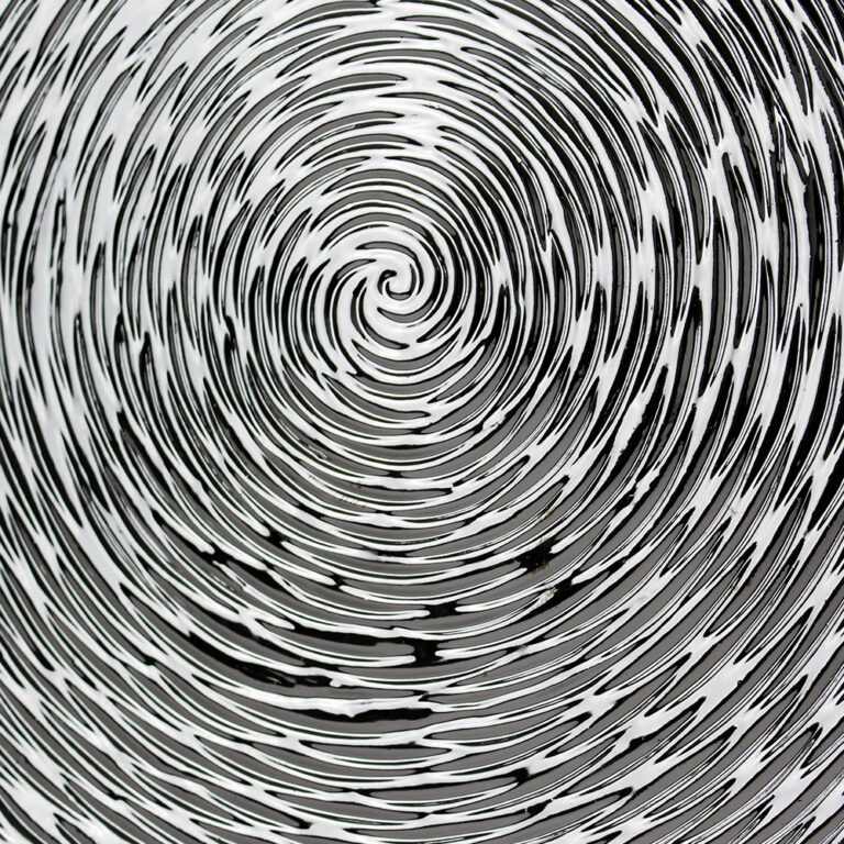 Plato Base de Plástico Siena Plateado Detalle