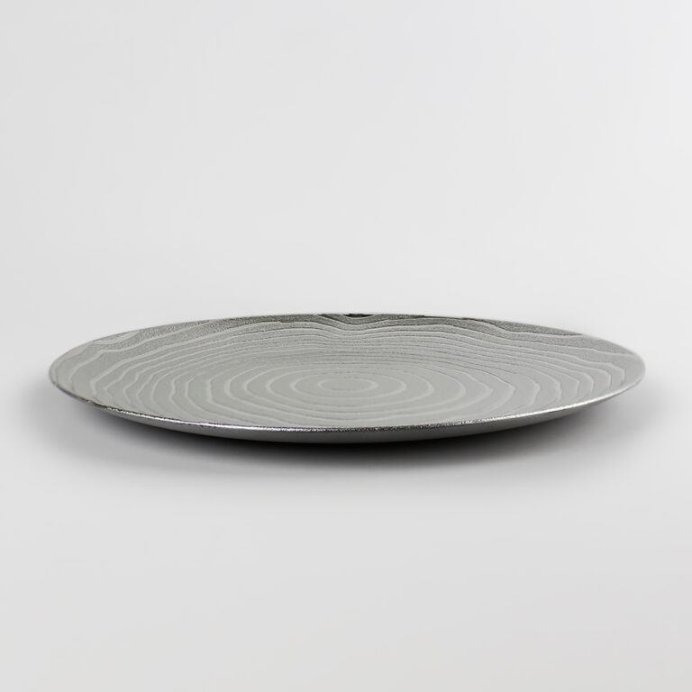 Plato Base de Plástico Trento Plateado Acostado 1