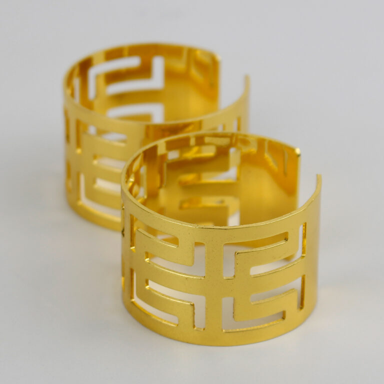 Aro de Metal para Servilletas Cruz Dorado 3