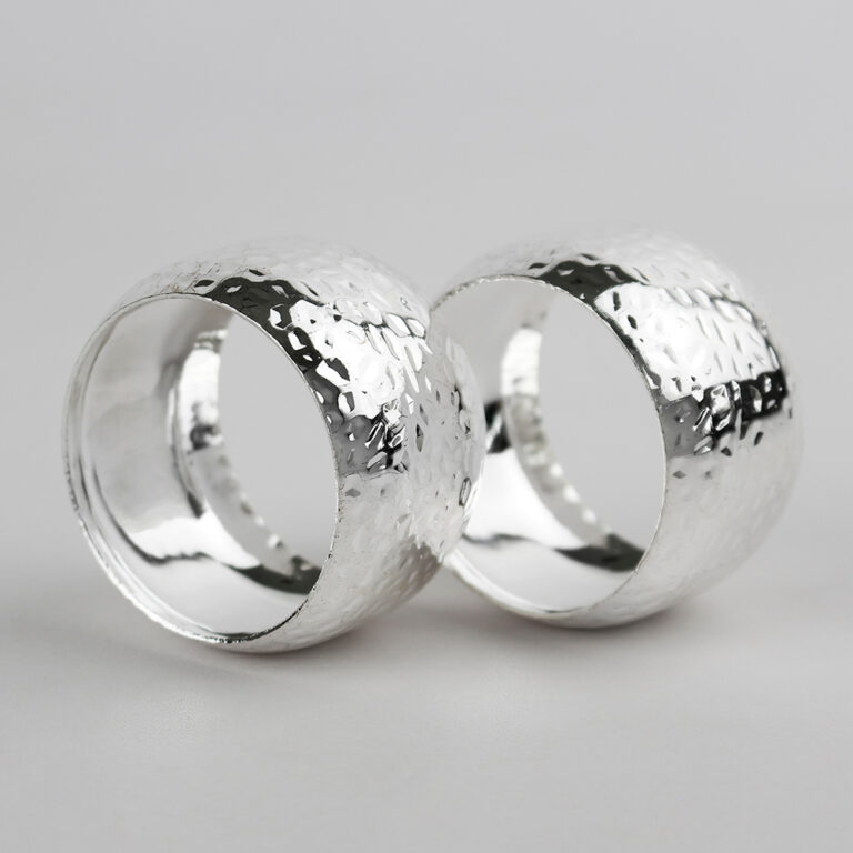 Aro de Metal para Servilletas Martillo Plateado 4